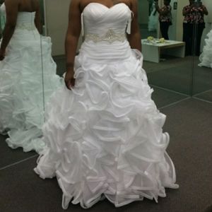 Wedding dress